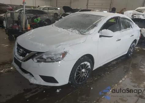 2018 Nissan Sentra S z USA, uszkodzony, nr VIN 3N1AB7AP1JY247041